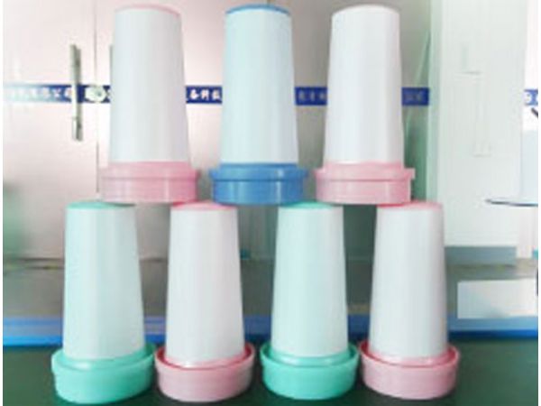 （视频）儿童锥度杯贴标全自动立式定位圆瓶贴标机AS-C02
